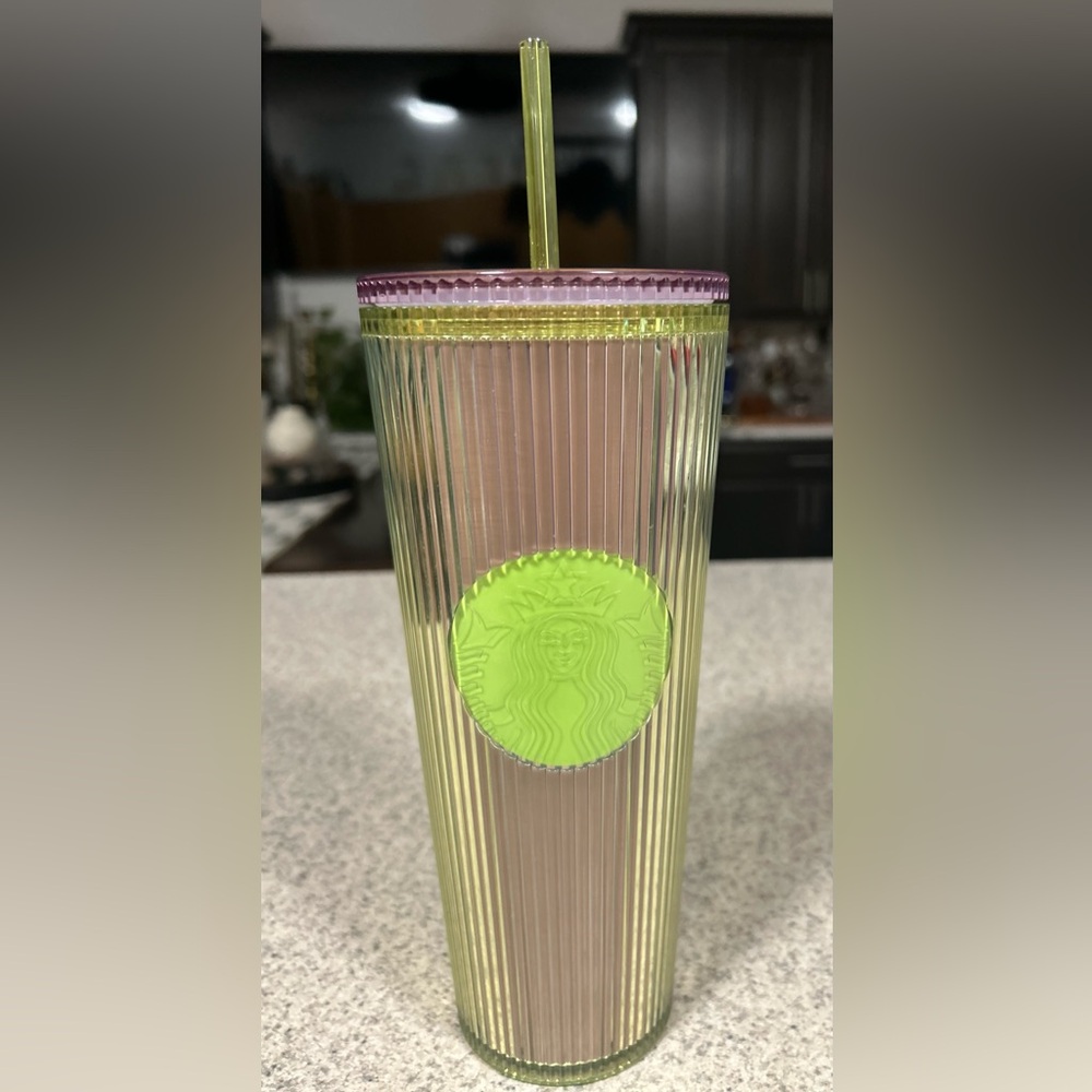 Starbucks 2023 Pleated Green Apple & Lilac Cold Cup